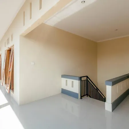 Double A Guesthouse